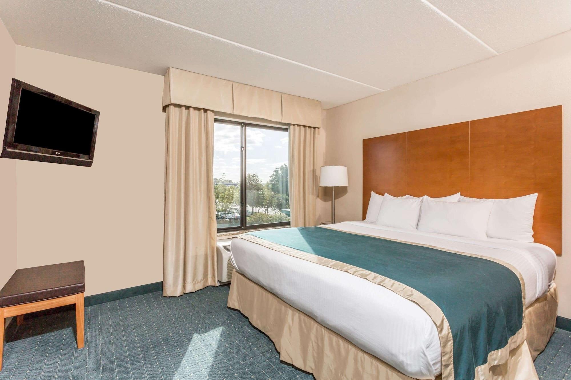 Wingate By Wyndham Richmond Short Pump Hotel Exterior foto
